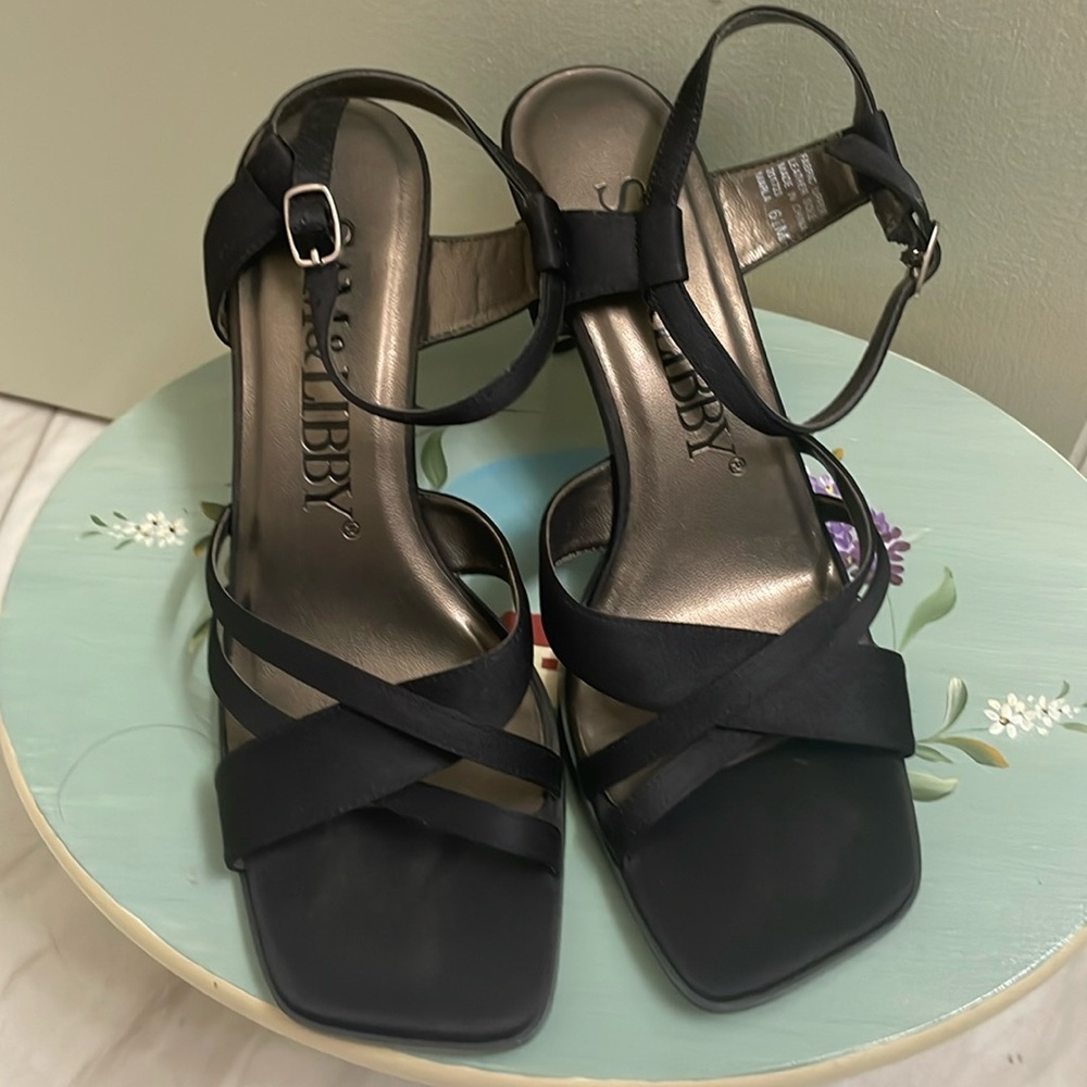 Women shoes from Sam & Libby, size 6 1/2 black, 3 inches